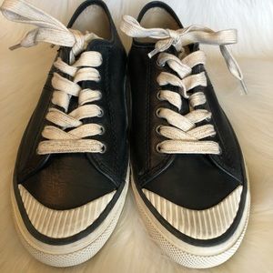 Frye Mindy Low Top All Leather Black Sneakers 8